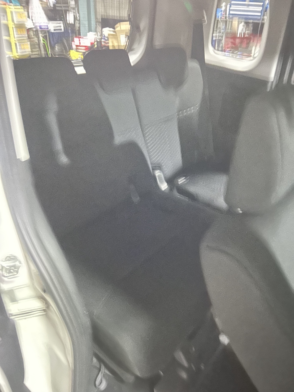 トヨタ タンク エビの液による魚介臭クリーニング施工後 トヨタ タンク エビの液による車内臭クリーニング施工後